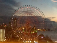 Osaka's huge Ferris wheel